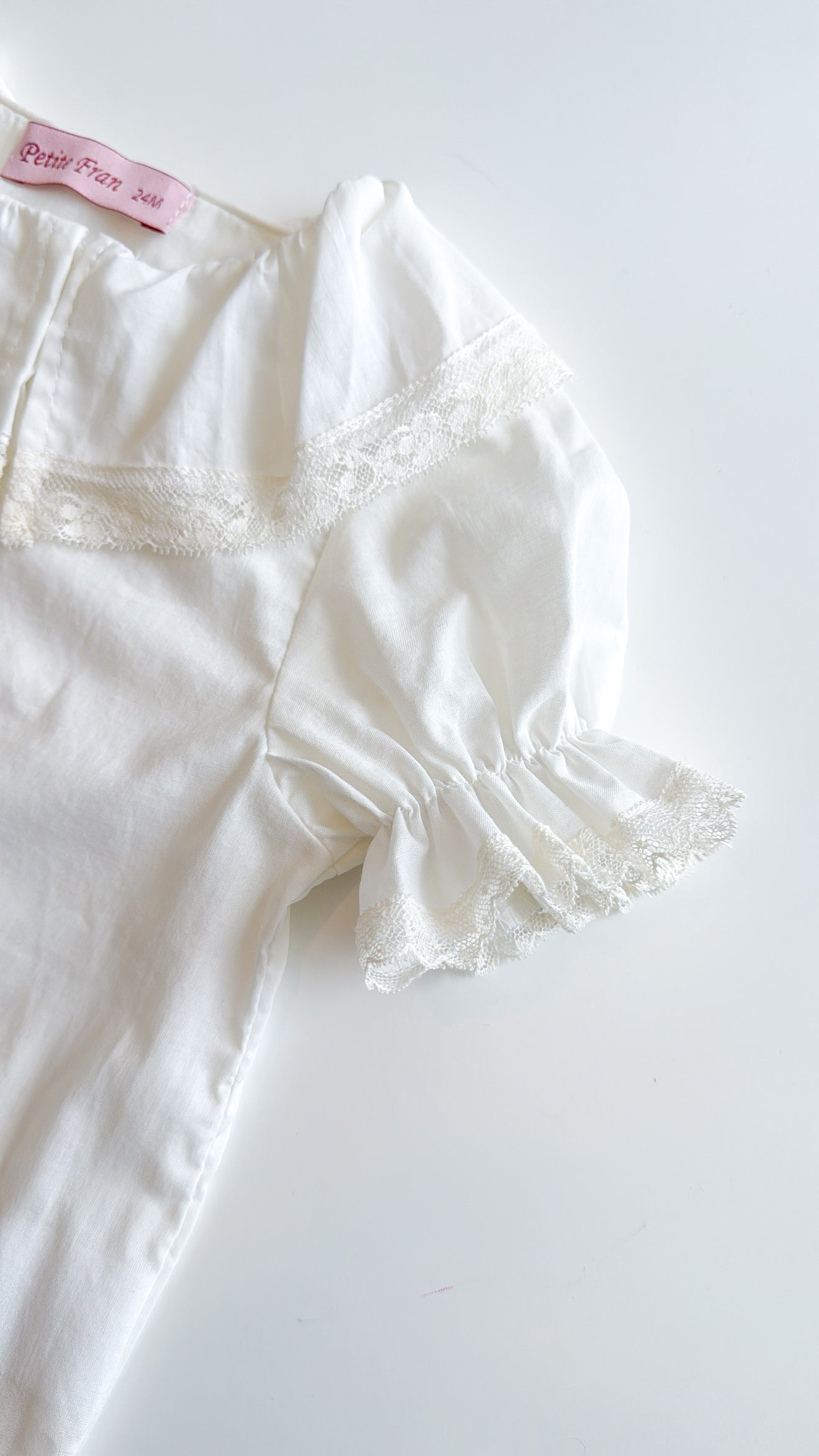 PETITE FRAN EXCLUSIEF | BLOUSE ANNE-JULIA
