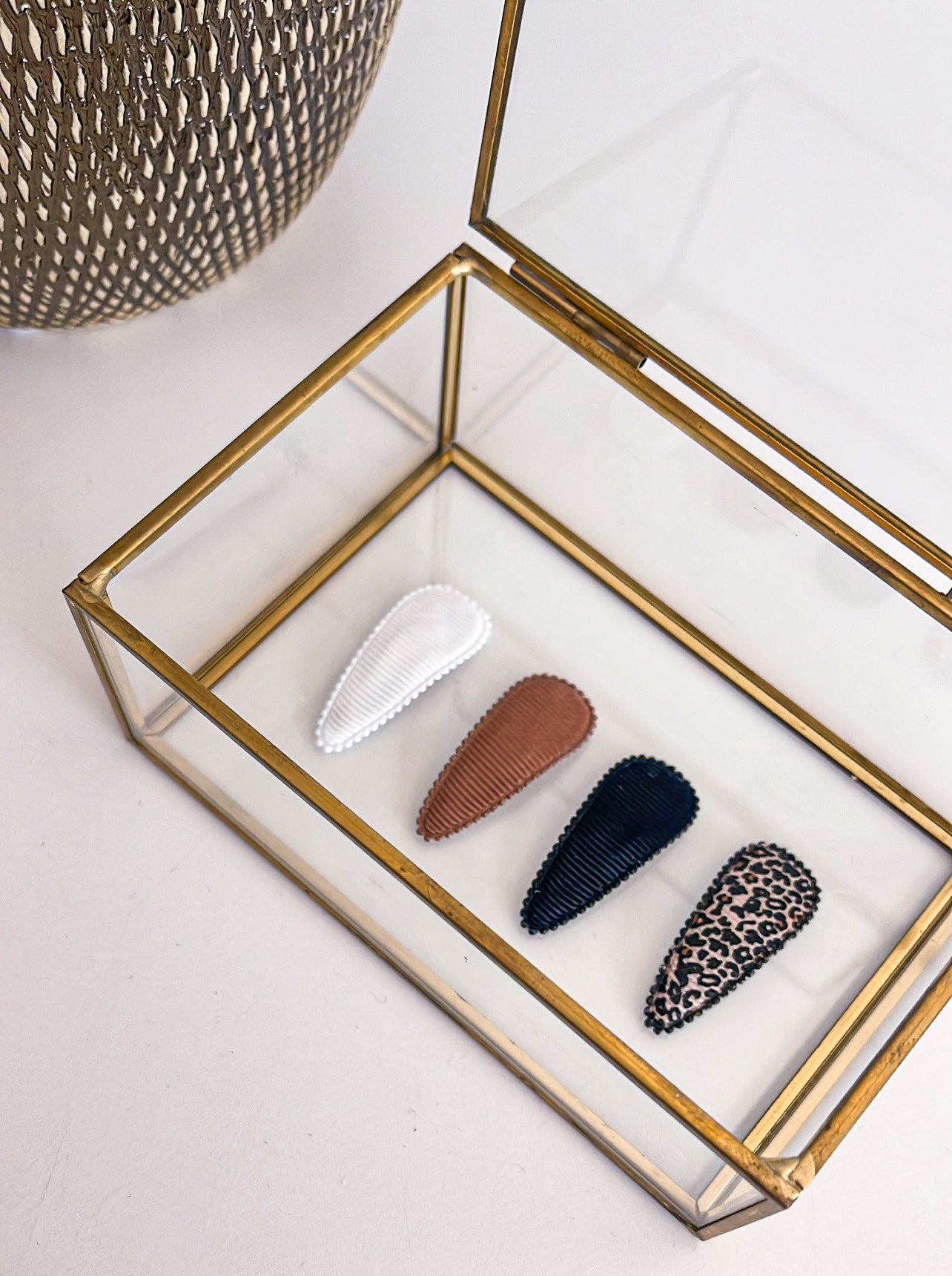 YLM | HAARCLIPS RIBSTOF LEOPARD