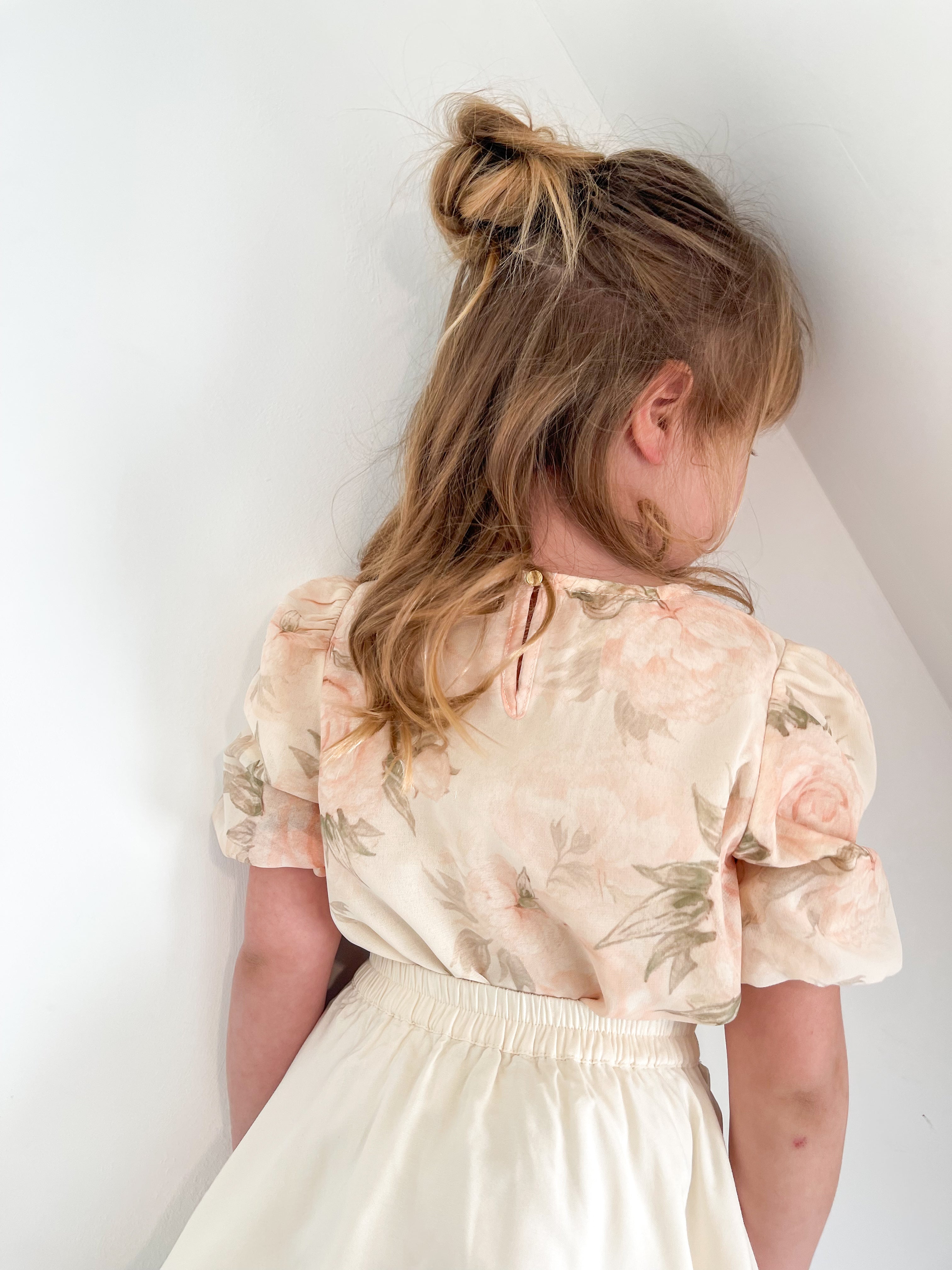 LRDM | TOP LEA FLOWER