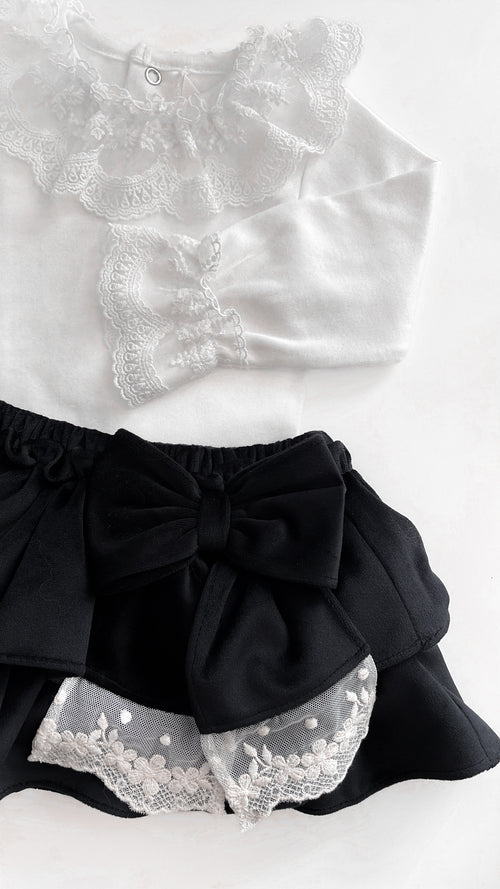 BE CHIC | VELVET BLOOMER BLACK