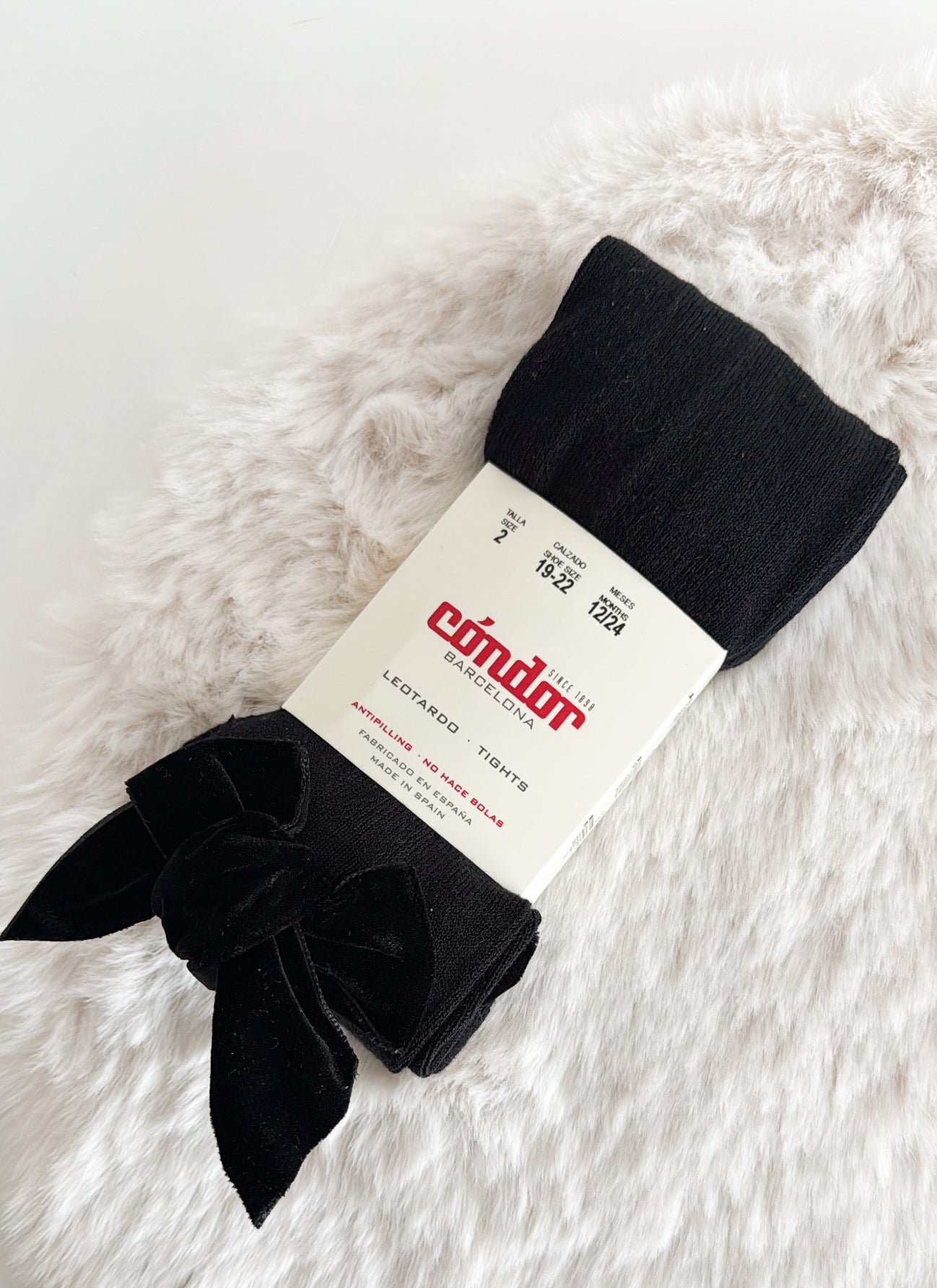 CÓNDOR | KOUSENBROEK MET VELVET STRIK ZWART
