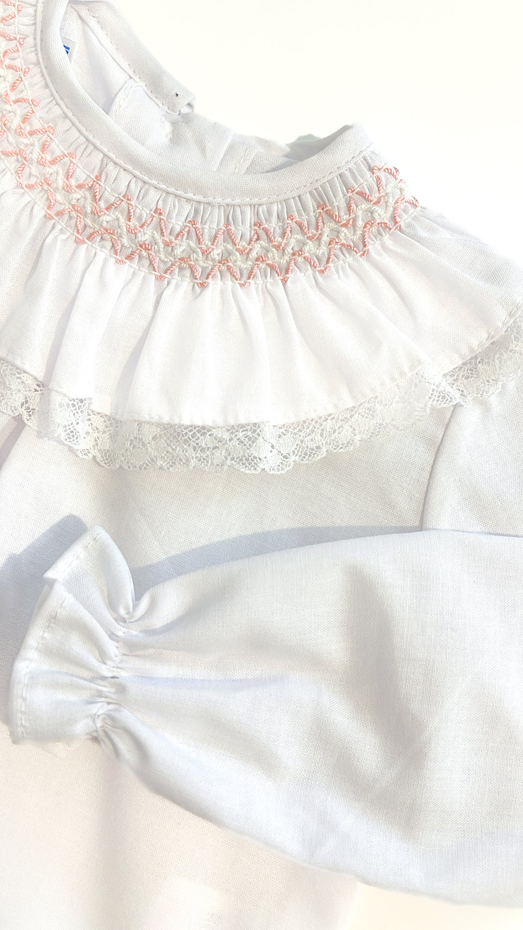 BE CHIC | BLOUSE PINK SMOCKED