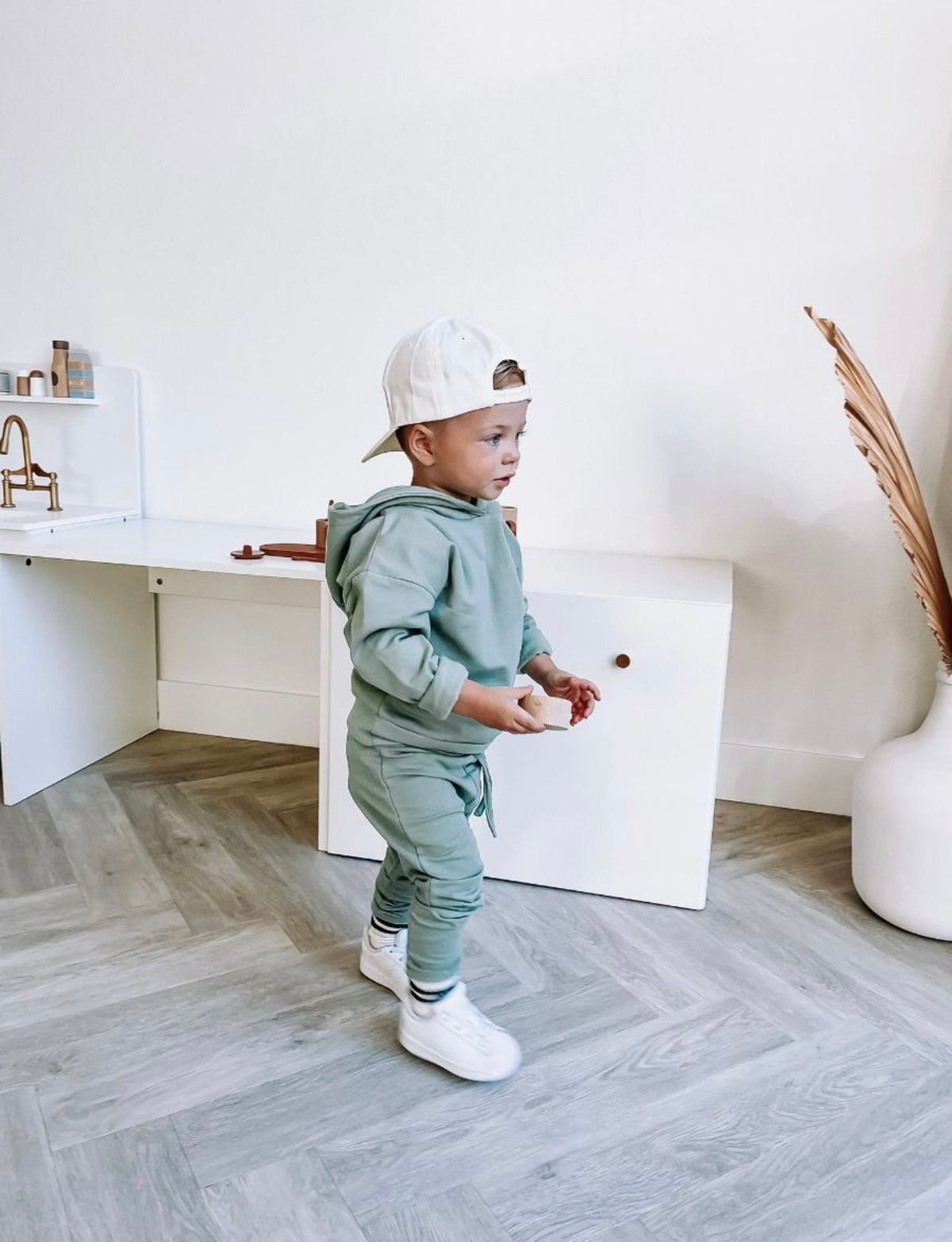 BABYSTYLING | HOODIE DUSTY GREEN