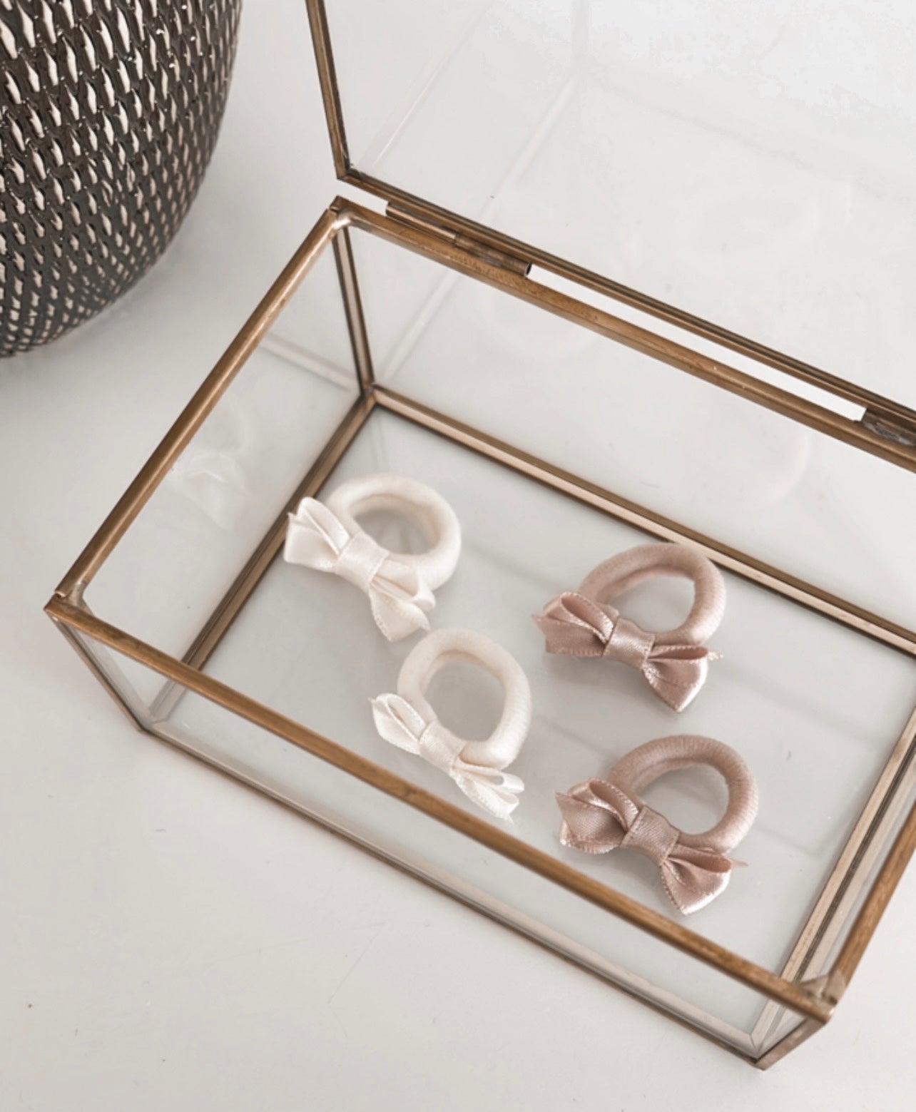 YLM | HAARELATIEK MET STRIK CREAM ROZE