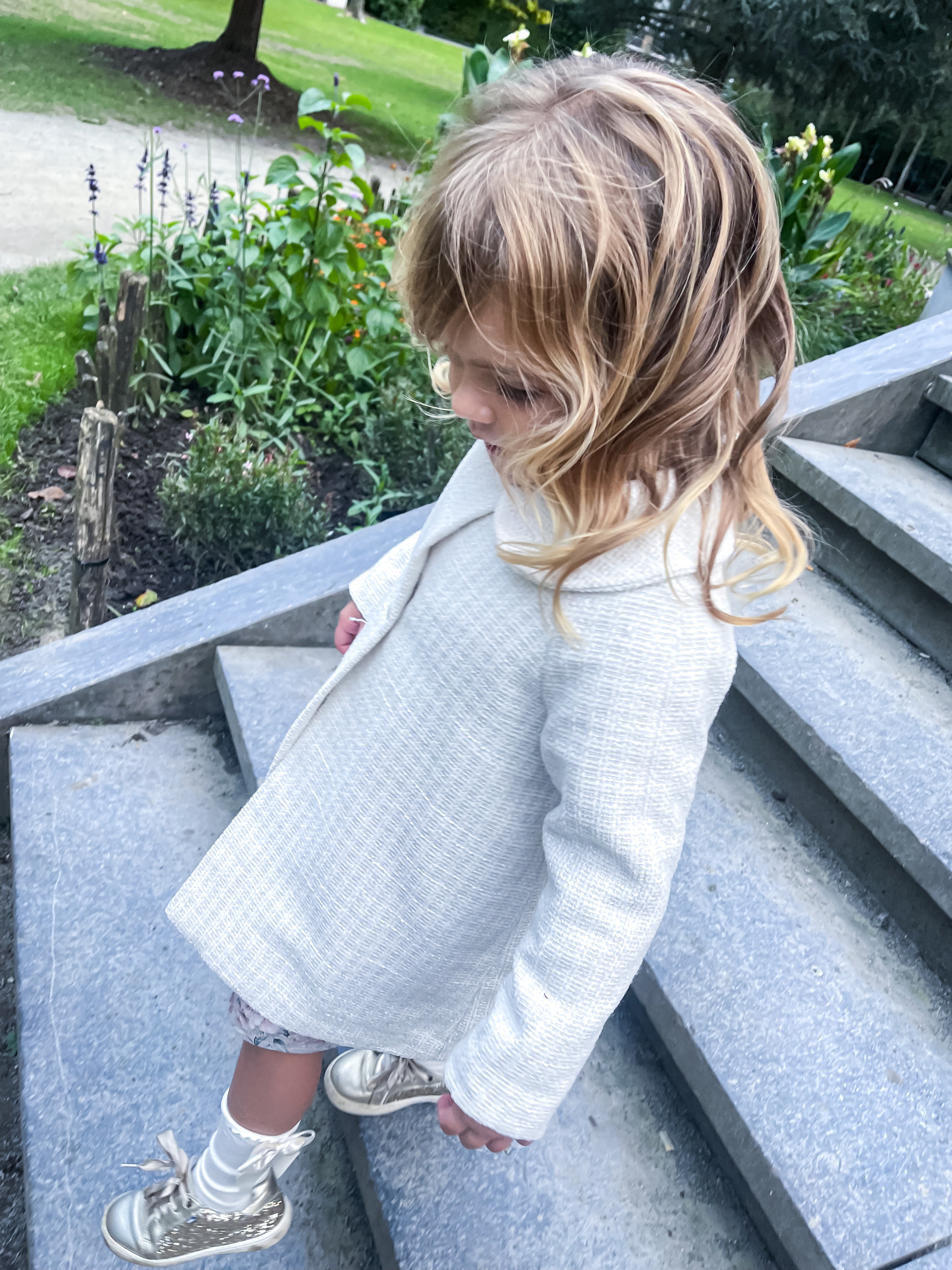 BE CHIC | MANTEL MANON