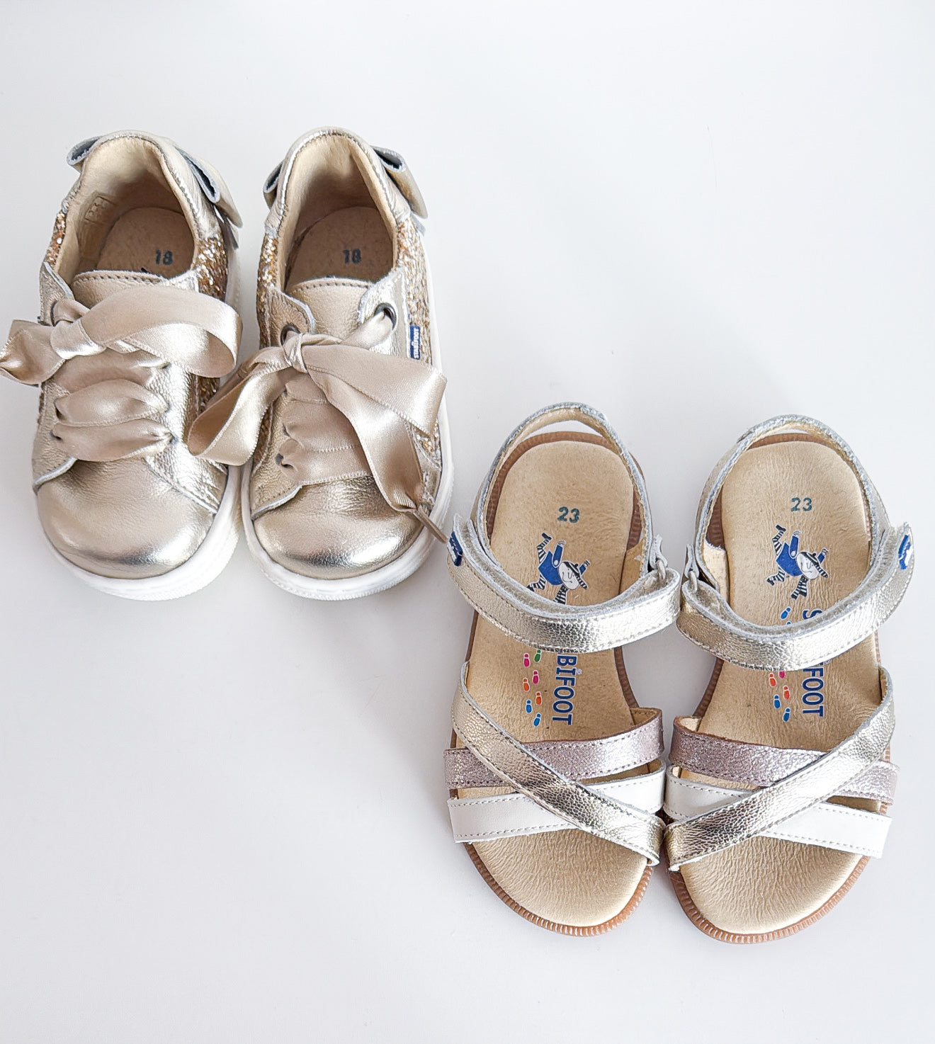 BUNDEL 2: SNEAKER + SANDAAL DEAL