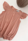 LA FILLETTE | BODY MET VLEUGELMOUW DONKER ROZE