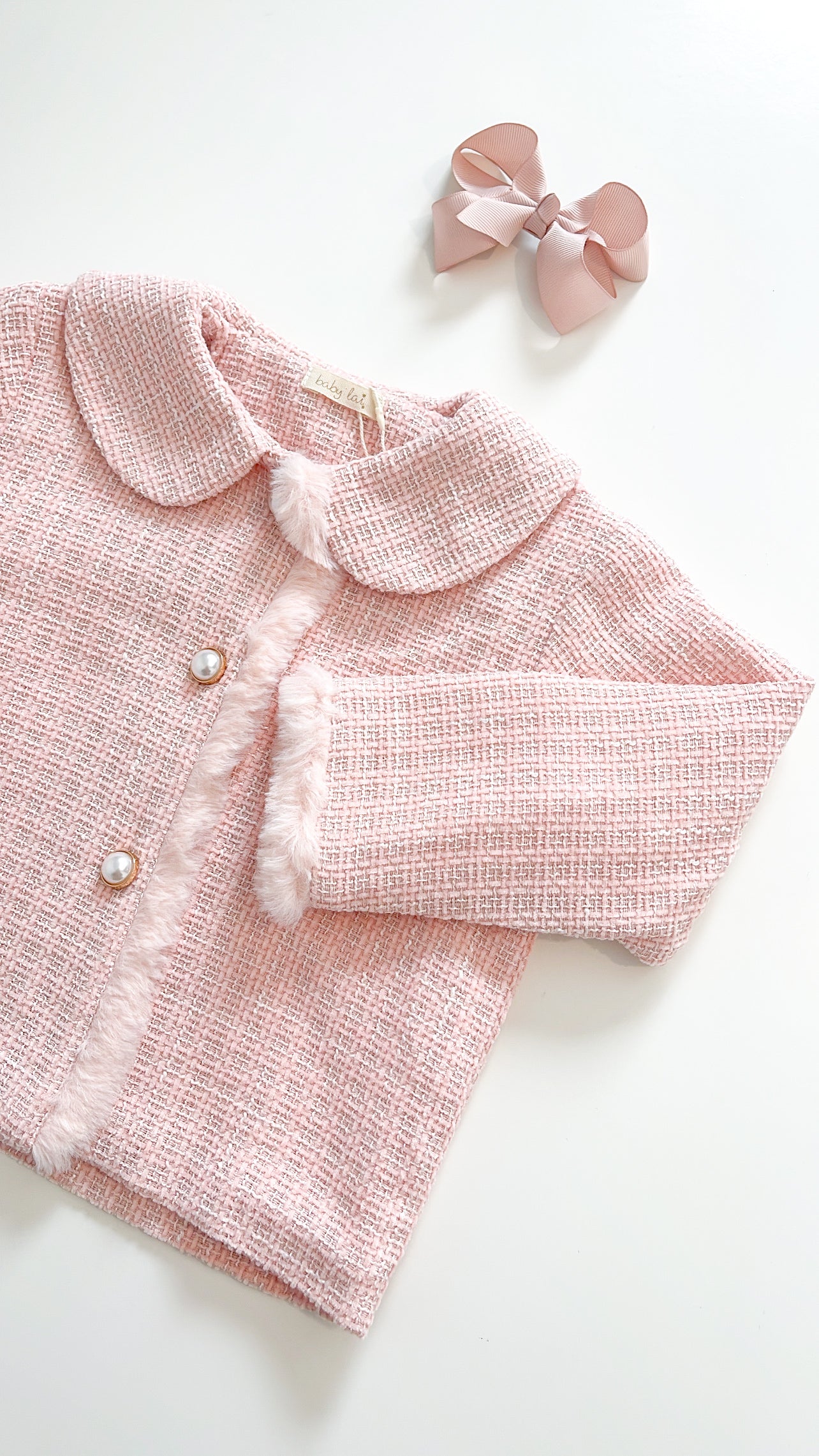 BABY LAI | MANTEL FLOOR