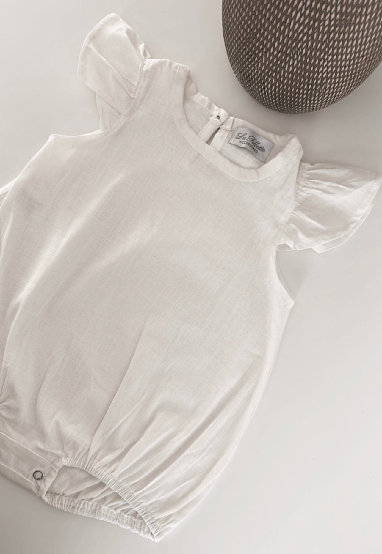 LA FILLETTE | BODY MET VLEUGELMOUW WIT